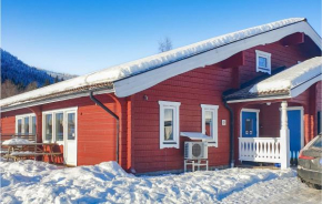 Cozy Home In Sysslebäck With Kitchen